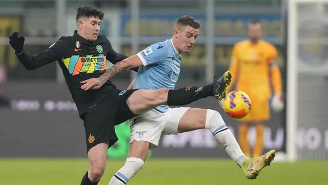 Foto: Inter Milan Kembali Puncaki Klasemen Liga Italia usai Patahkan Perlawanan Lazio