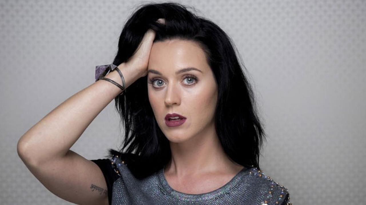 katy-perry-140102b.jpg