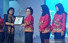 Puhua School Purwokerto Raih Rekor MURI dengan Ribuan Payung Kaligrafi Mandarin, Simbol Persatuan dan Inklusivitas Pendidikan