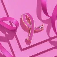 Yayasan Amal Perusahaan Estée Lauder akan mendonasikan $15 juta selama lima tahun kepada Breast Cancer Research Foundation akan mendanai penelitian inovatif untuk mengatasi kesenjangan penanganan kanker payudara.