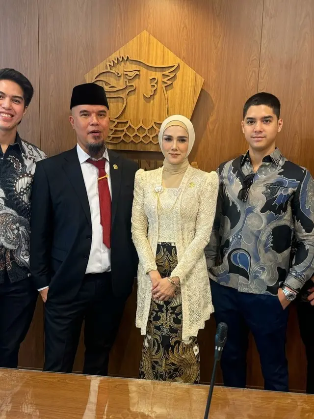 Artis Dilantik Jadi DPR 2024-2029