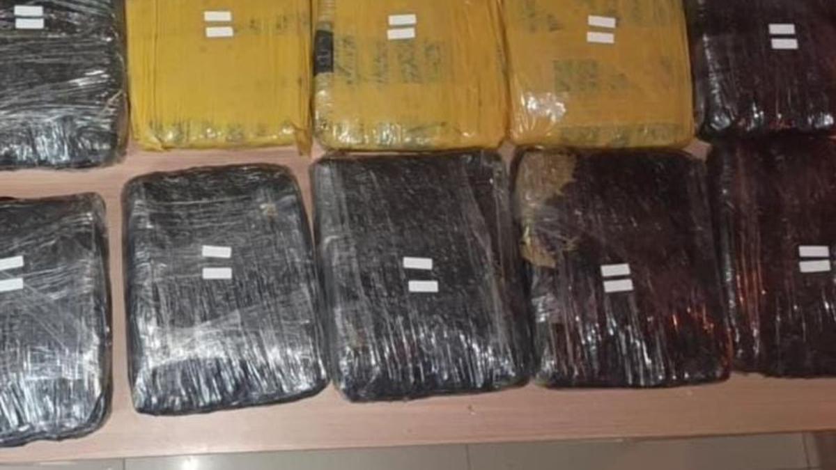 Peredaran 15 Kg Ganja di Tanah Abang Digagalkan, 3 Pelaku Ditangkap