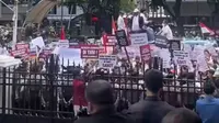 Raperda Larangan Merokok di Tempat Hiburan Jakarta Dinilai Memberatkan Pelaku Industri