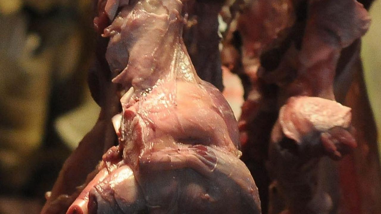 Diprediksi harga daging sapi akan terus naik hingga menjelang perayaan Hari Raya Idul Fitri 1445 Hijriah. Foto: merdeka.com / Imam Buhori