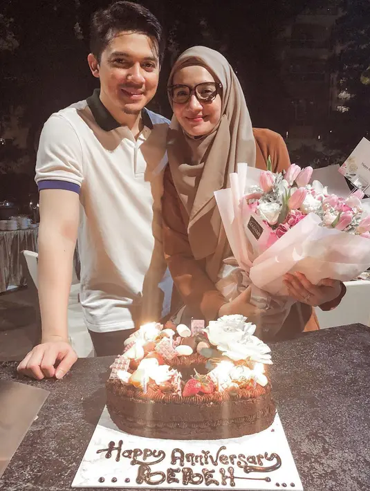 Zaskia Sungkar dan Irwansyah