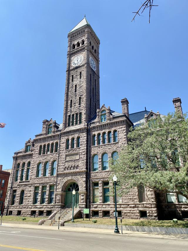 The Old Courthouse Museum