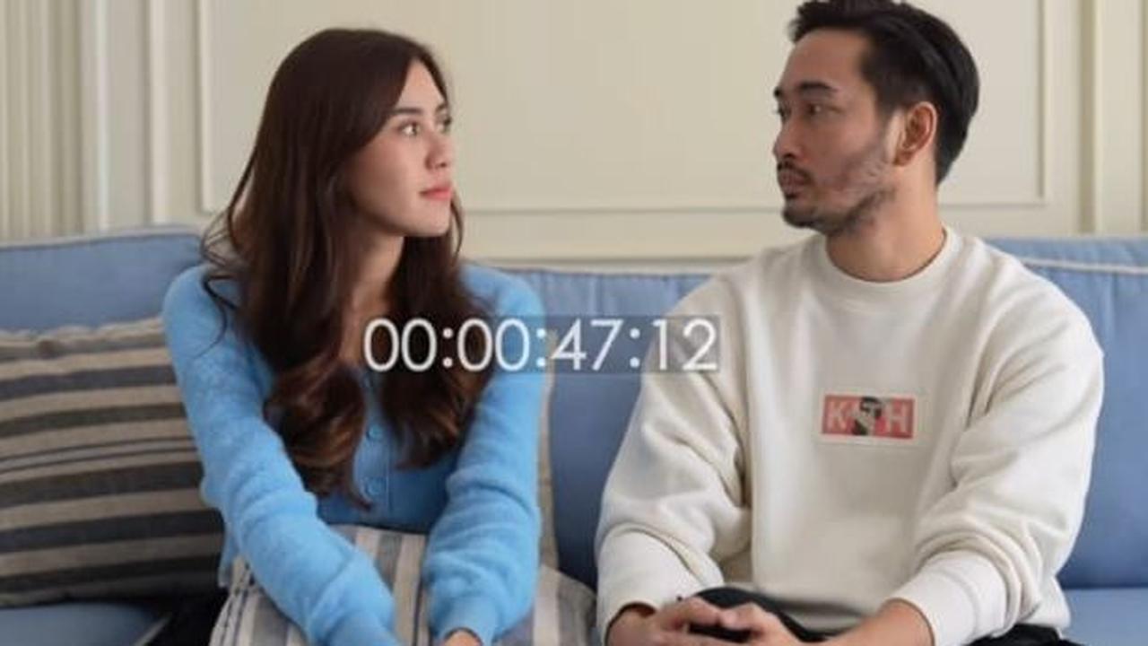 "Kalau dari aku, aku menyesal pasti. Menyesal banget dengan apa yang terjadi semuanya," papar Syahnaz.