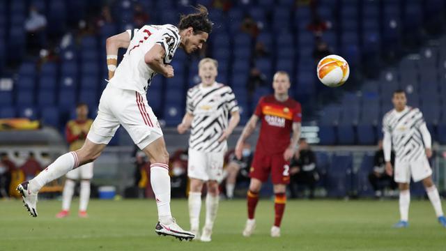 FOTO: Cavani dan De Gea Cemerlang, Roma Cuma Menang 3-2, Manchester United Lolos ke Final Liga Europa - Edinson Cavani