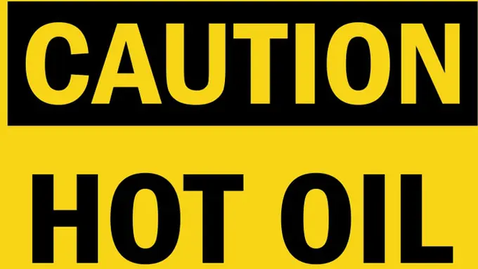 Menggoreng Pakai Tangan, Ibu Indonesia Bikin Warga Dunia Heboh!