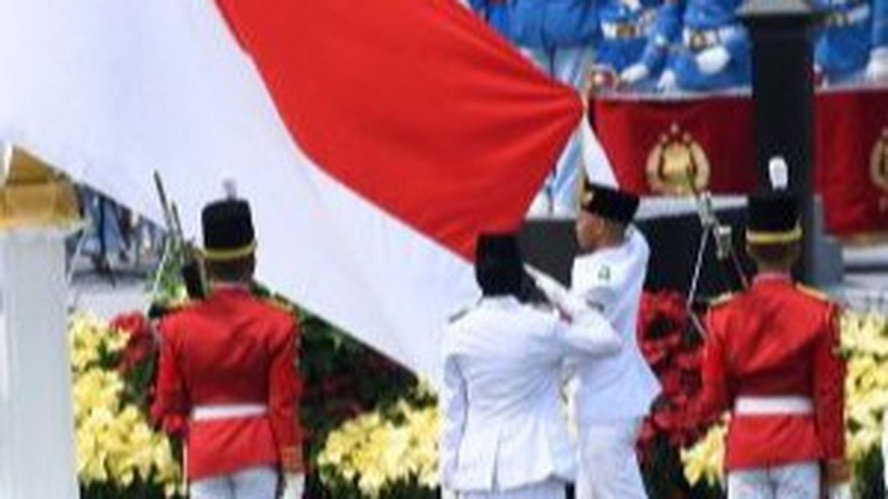 susunan petugas upacara 17 agustus