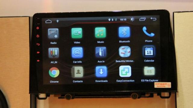 Era Head Unit Berbasis Android Pilih Aplikasi Sesuai Keinginan Otomotif Liputan6 Com