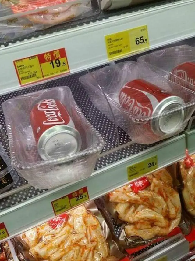 Potret Kemasan Makanan yang Sia-sia, Bikin Geleng Kepala. (Sumber: Boredpanda)