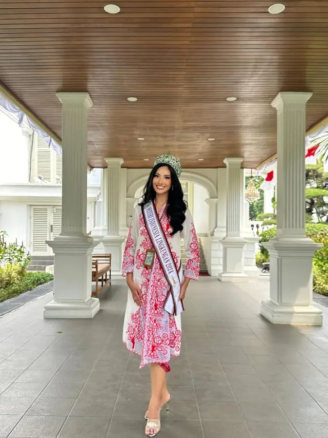 Gaya berkebaya Puteri Indonesia di HUT ke-79 RI