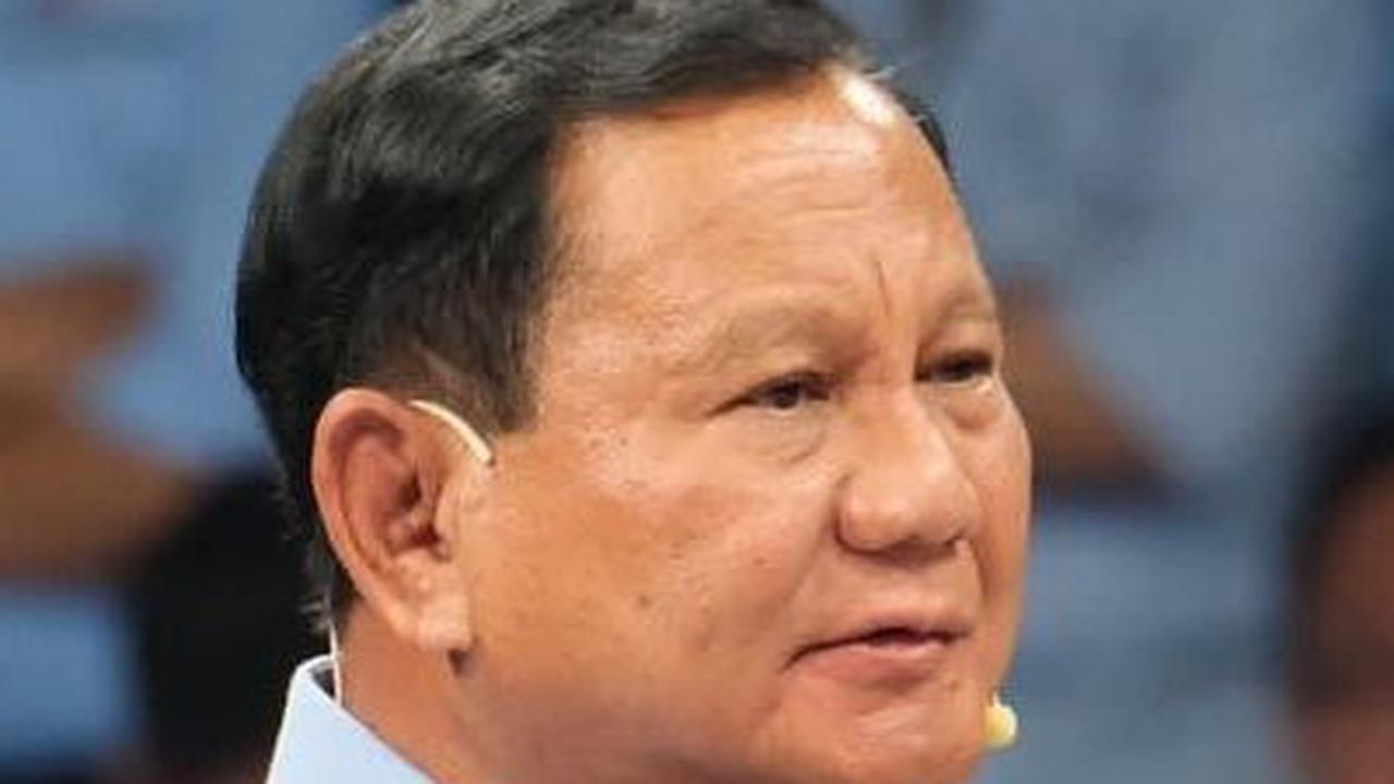 VIDEO: Reaksi Prabowo Disinggung 'Ndasmu Etik', Sempat Tertawa Bilang "Siapa Suruh Tanya?"