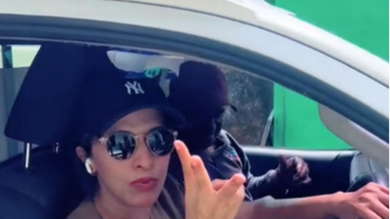 Viral Momen Dokter Setir Mobil Ambulan untuk Jemput Dua Pasiennya yang Hamil, Aksinya Banjir Pujian Warganet