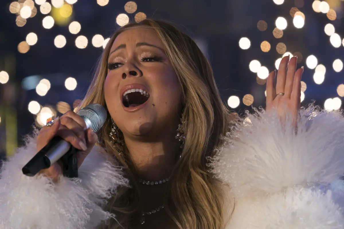 [Bintang] Mariah Carey