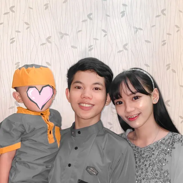 6 Potret Keluarga Kecil Tegar Septian, Akui Telah Bercerai dengan Sarah Sheilka