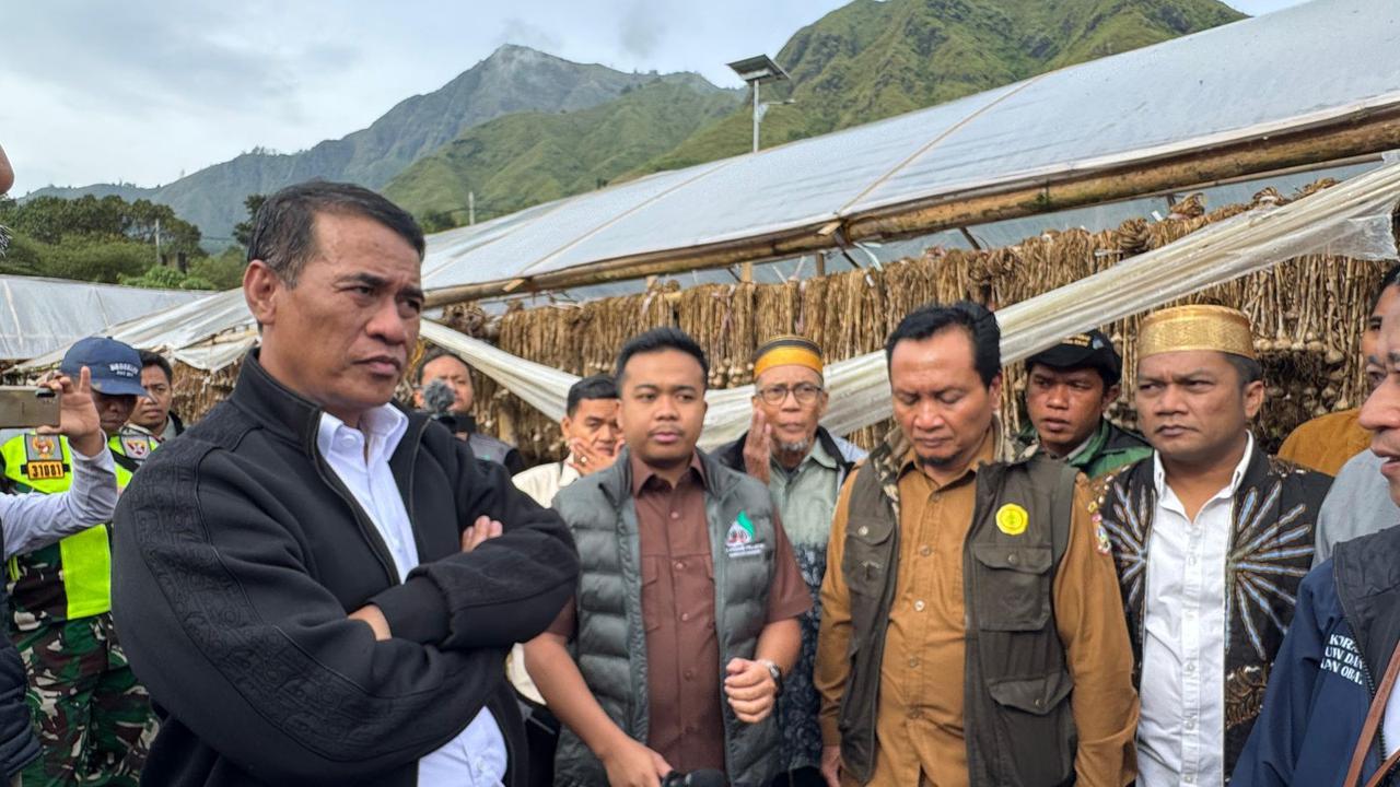 Mentan Amran: NTB Menjadi Pusat Komoditas Bawang Putih dan Jagung Nasional