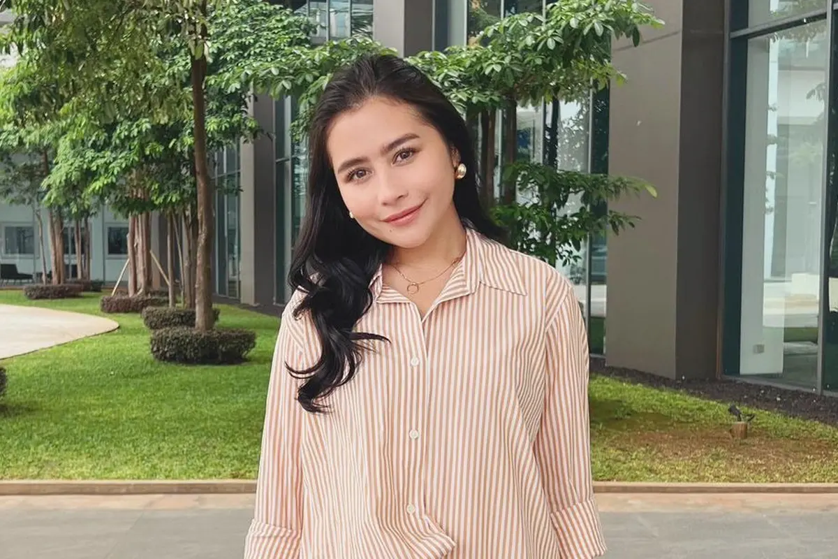 Prilly Latuconsina (Instagram/prillylatuconsina96)