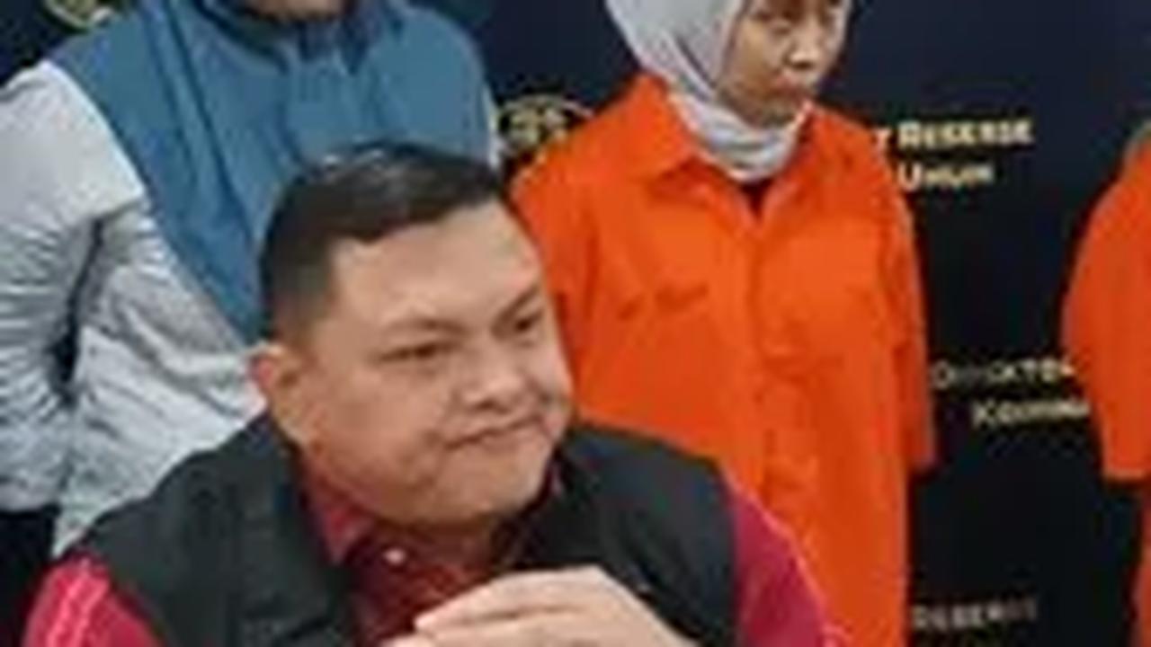 Kejar-kejaran Polisi Vs Rihana Rihani Bikin Kombes Hengki Emosi