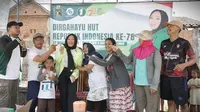 Bakal calon legislatif dari Partai Persatuan Pembangunan (PPP) Asandra Salsabila menggunakan momentum HUT RI untuk mendekat dan bersama rakyat, khususnya warga di Malang. (Foto: Istimewa).