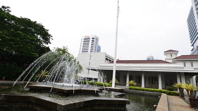 APBD Jakarta 2026 Disahkan Rp 81,3 Triliun, DPRD Jamin Tak Ada Pemotongan Dana Bansos