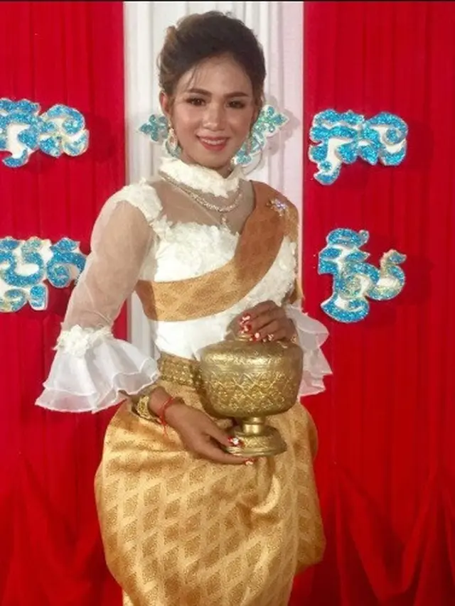 pengantin belia di Kamboja viral