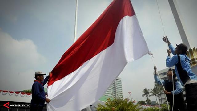 Peringatan 9 Tahun Tsunami Aceh Kibarkan Bendera Setengah Tiang News Liputan6 Com