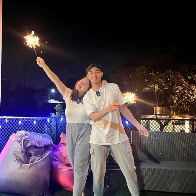 6 Potret Terbaru Felicya Angelista Pasca Dua Bulan Melahirkan, Tetap Percaya Diri