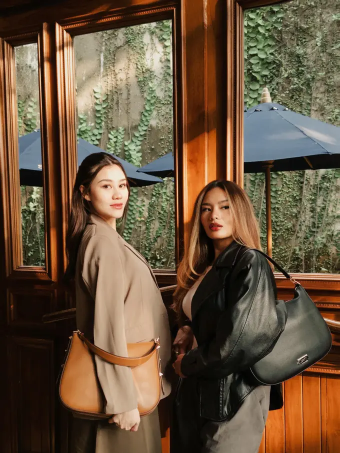 Aaliyah Massaid, dan Naura Ayu berikan inspirasi OOTD serasi bareng saudara