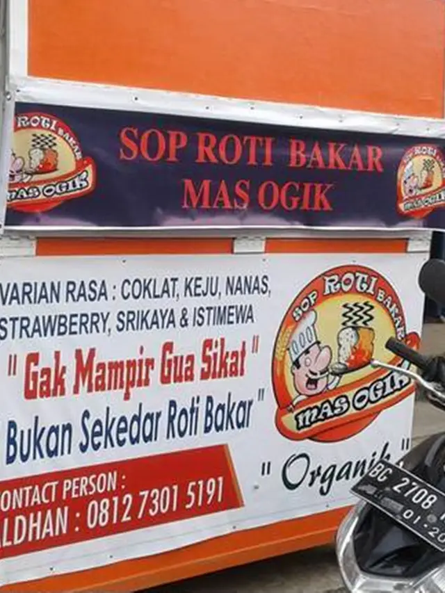 6 Cara Promosi Penjual Roti Bakar Ini Nyeleneh