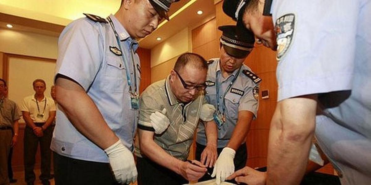 Pejabat punya barang mewah berlebihan disikat