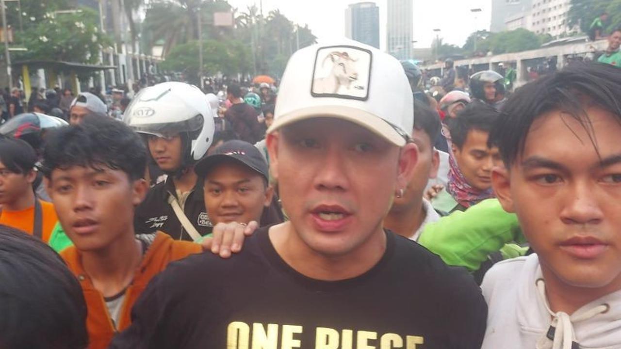Trivia Selebriti di Tengah Aksi Demo DPR: Denny Sumargo dan Lucinta Luna Minta Massa Tak Anarkis