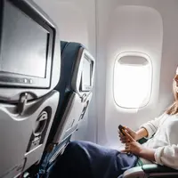 Ilustrasi naik pesawat/copyright shutterstock/Alena Ozerova