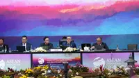 Menteri Perdagangan RI, Zulkifli Hasan selaku AEM Chair memimpin Pertemuan Konsultasi AEM dengan India ke-20 di Semarang, Jawa Tengah, Senin (21 Agt)