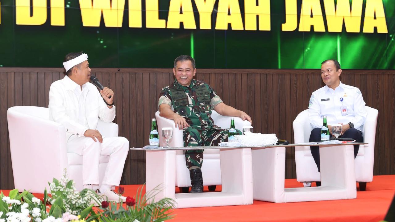 FOTO: TNI AD dan Pemprov Jabar Perkuat Kolaborasi Tangani Sampah dan Kekeringan