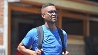 Pemain asing Arema asal Brasil, Bruno Smith sudah terbiasa jalani perjalanan jauh dengan bus. (Iwan Setiawan/Bola.com)