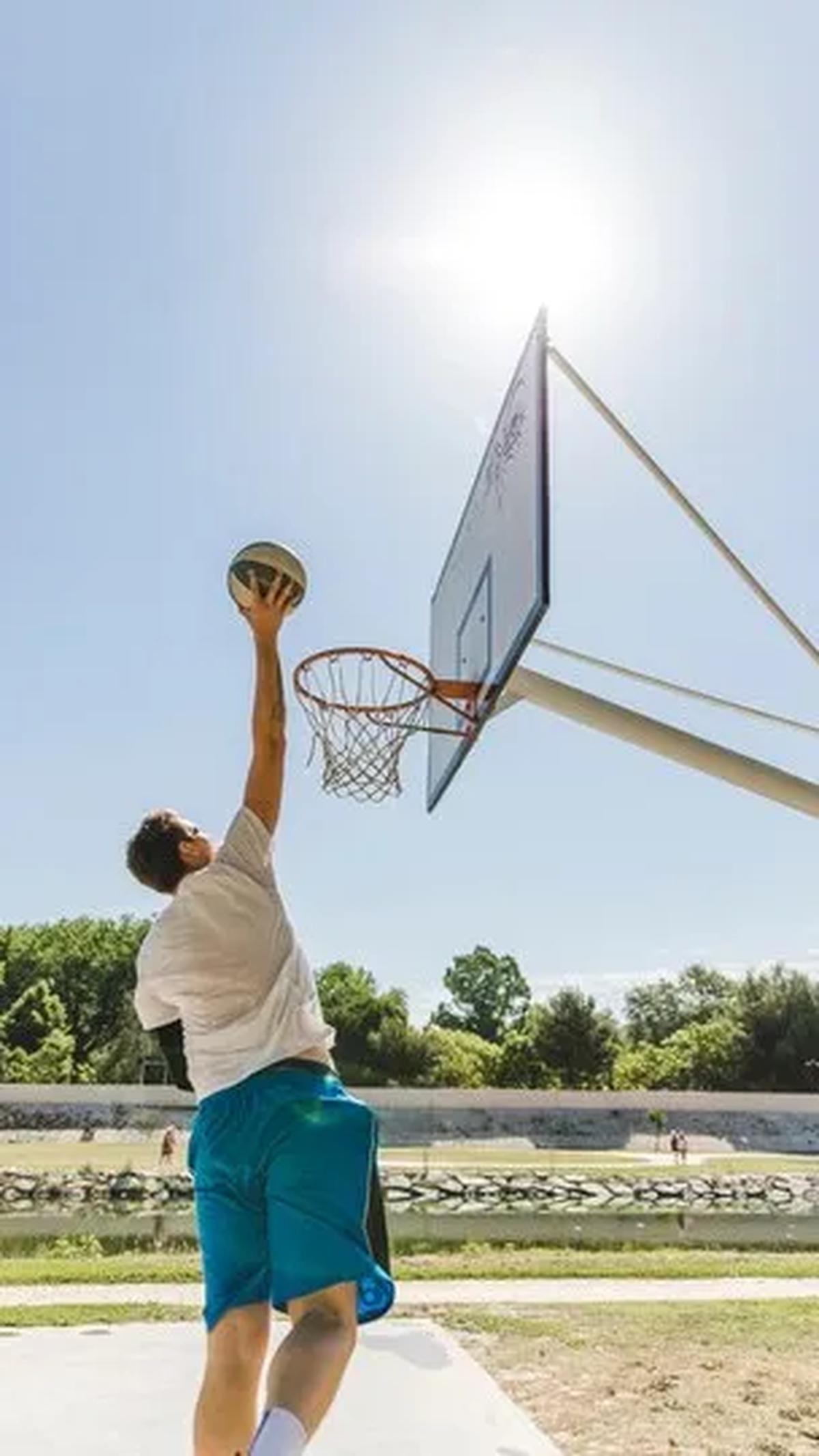 2.&nbsp;Basket: Lari dan Lompat untuk Tinggi
