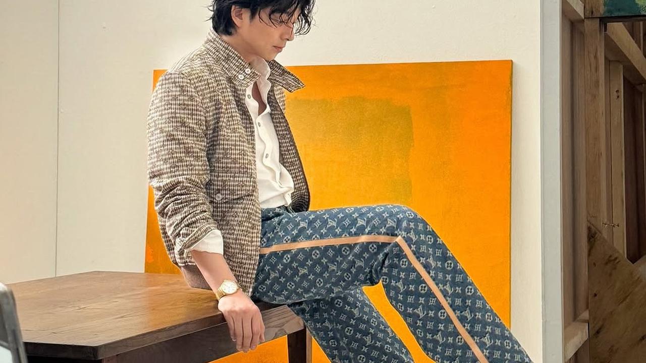Potret Terbaru Gong Yoo, Aktor Tampan Korea dengan Rambut Acak-Acakan tapi Full Damage