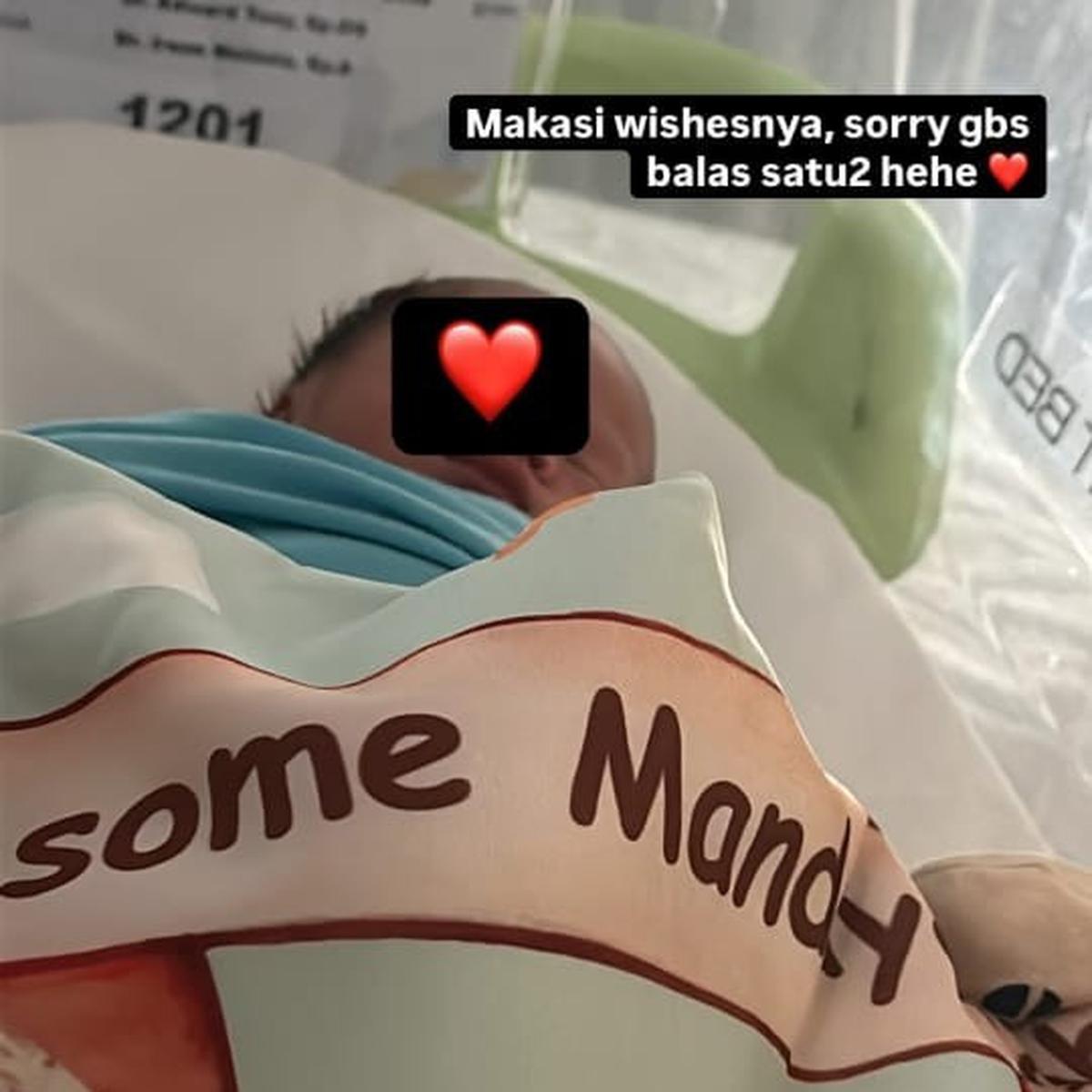 Potret Anak Shanju dan Jonatan Christie
