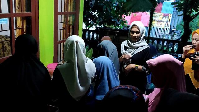 Suasana buka puasa bersama Jemaah Ahmadiyah Manado, Minggu (26/3/2023). (Foto: Yoseph Ikanubun/Liputan6.com)