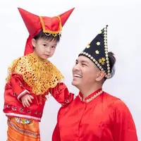 Glenn Alinskie bersama anaknya (Instagram/glennalinskie)