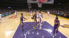Berita video game recap NBA 2017-2018 antara Portland Trail Blazers melawan LA Lakers dengan skor 95-92.