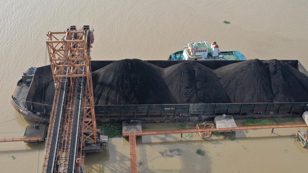 Efisiensi Logistik, Dua Perusahaan Ini Bentuk Usaha Patungan untuk Angkut Batu Bara di Kalimantan