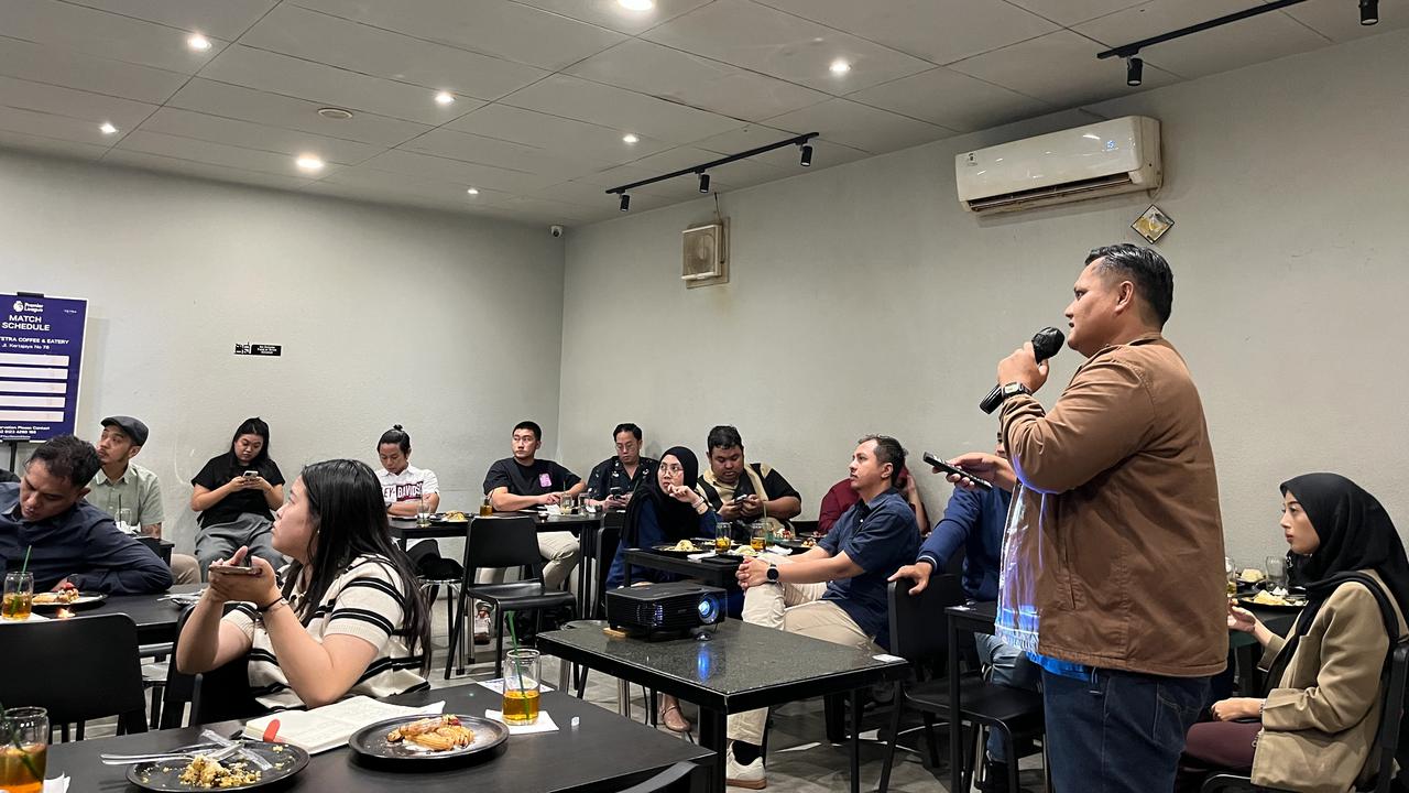 IEG Perluas Edukasi Nonton Bersama Legal di Surabaya, Dorong Kolaborasi Pelaku Usaha dan Komunitas Olahraga