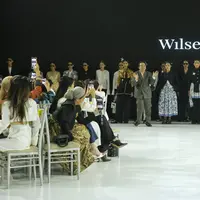 Wilsen Willim merasakan tantangan untuk mendefinisikan tujuan dari lahirnya karya-karyanya. [Foto: Document/FIMELA]