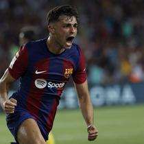 Dua gol Barcelona dicetak oleh Pedri (82') dan Ferran Torres (90+4). (AP Photo/Joan Monfort)