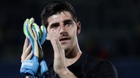 Kiper Timnas Belgia, Thibaut Courtois, setelah laga melawan San Marino di Kualifikasi Piala Dunia 2020 (6/9/2019). (AFP/Isabella Bonotto)