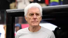 Pelatih Afrika Selatan, Hugo Broos, saat laga melawan Kanada pada 32 besar Piala Dunia 2026, Senin (29/6/2026) dini hari WIB. (AFP/Ettine Laurent)
