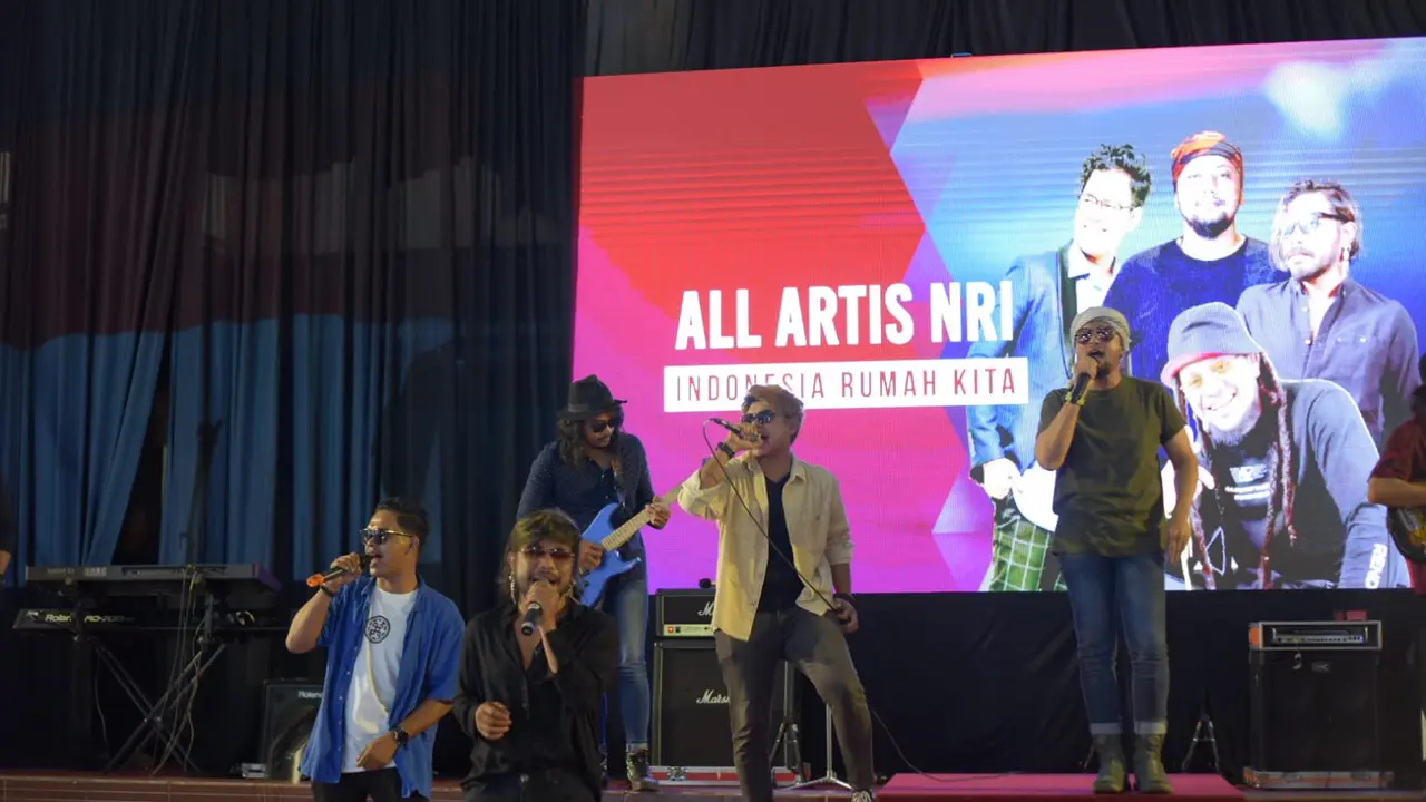 Kolaborasi BPIP dan sejumlah musisi memainkan musik kebangsaan di Auditorium Yusuf Abu Bakar Universitas Mataram